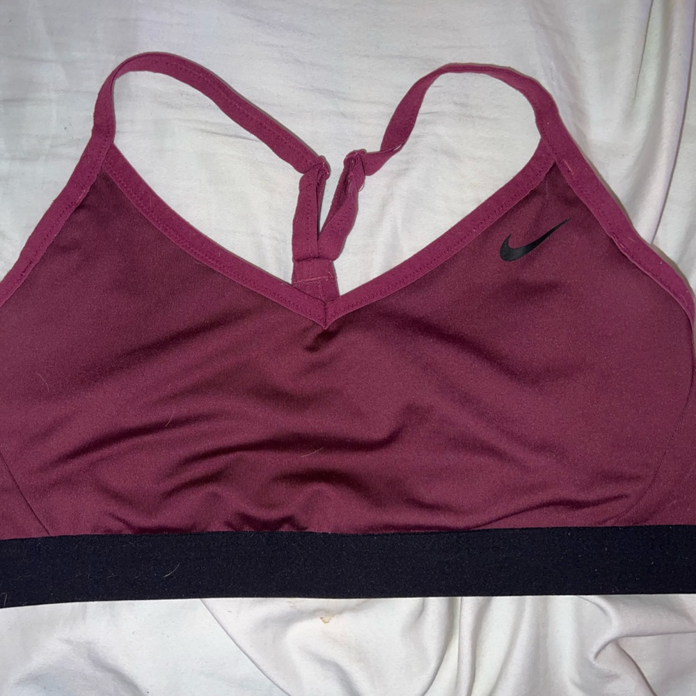 nike sports bra